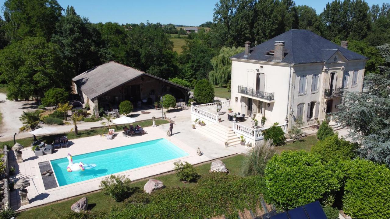 Casseneuil En Bord De Riviere Bed & Breakfast エクステリア 写真